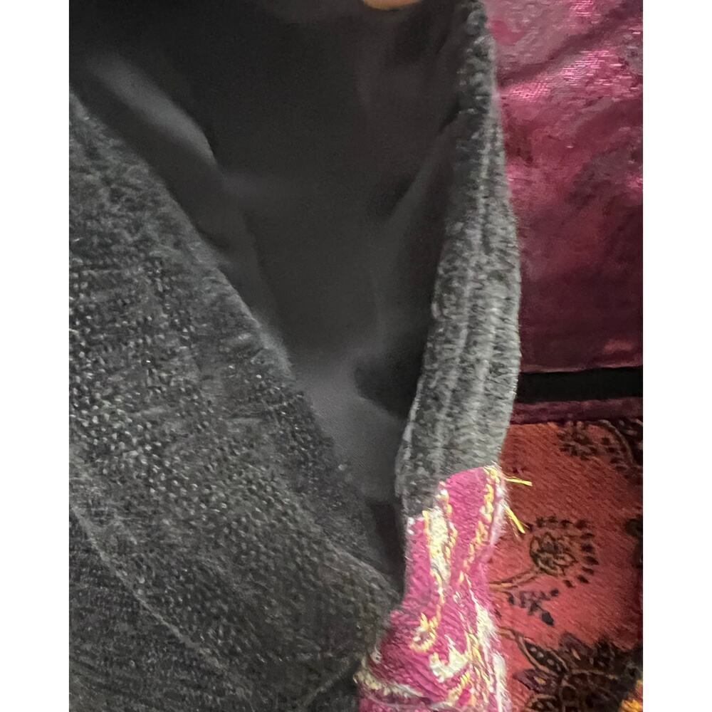 Unbranded Black Tapestry Chenille Patchwork Butto… - image 8